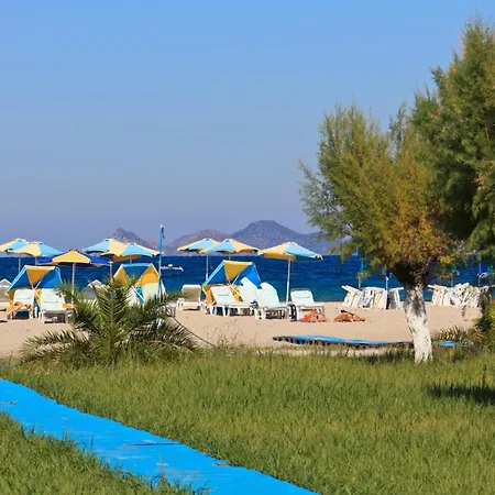 Szálloda Gaia Village 3*