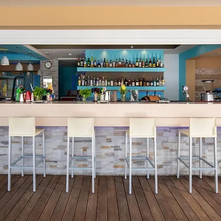 Отель Gaia Village Тигаки