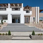 호텔 Gaia Village 3*