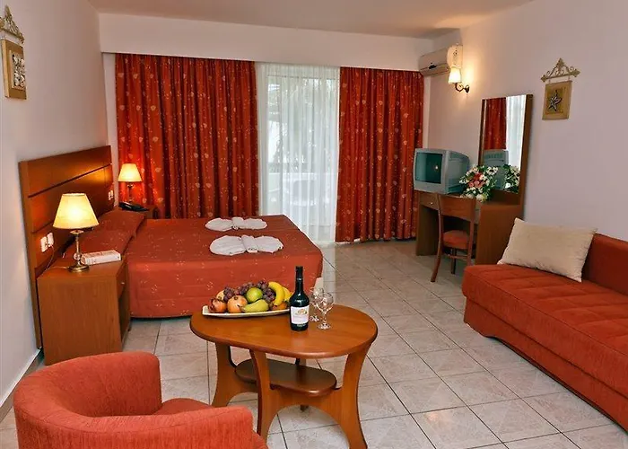 Gaia Village 3*